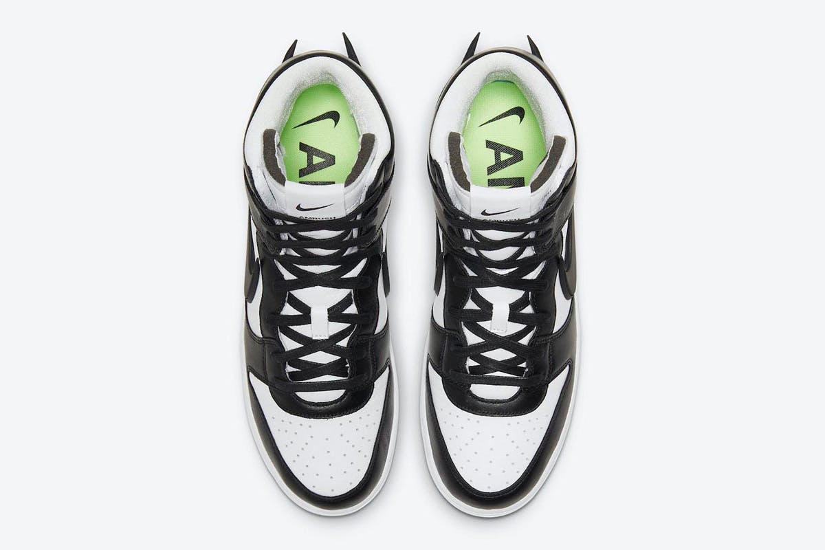 dunk high black ambush